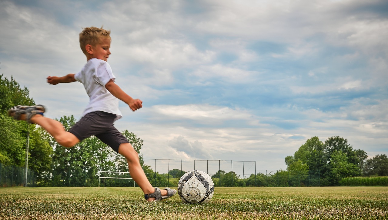 football, child, shot-4392446.jpg